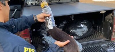 Mulher é presa com R$ 374 mil em contrabando de cabelo humano em MS
