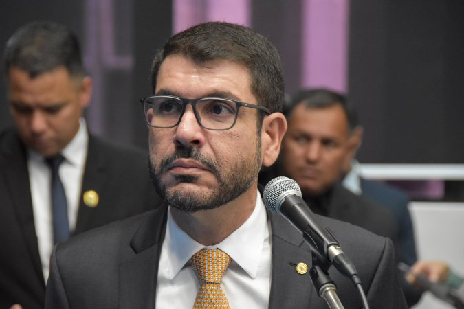 Deputado Jamilson Name reivindica sinal de telefonia, posto policial e restauração do pavimento da MS-040