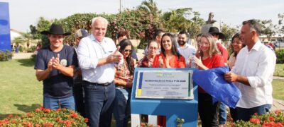 Neco Pagliosa e vereadores inauguram reforma da Praça Primeiro de Maio em Caracol