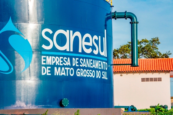 Sanesul faz alerta sobre o uso consciente de água durante temporada de calor