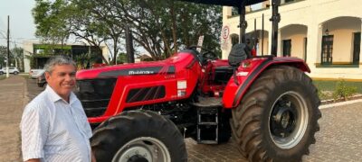 Prefeitura de Bela Vista recebeu trator 0km para apoio à Agricultura Familiar do município