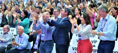 No Dia Nacional da Micro e Pequena Empresa, governador e primeira-dama participam de evento do Sebrae MS