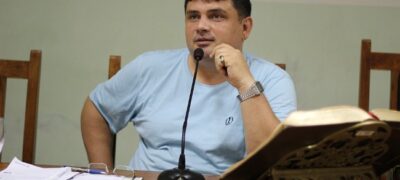 Vereador Johnys Basso pede retirada de “Bota Fora” na Vila Canaã