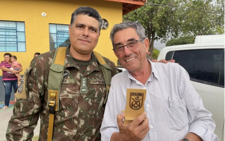 Prefeitura Municipal e Exército Brasileiro realizam Ação Cívico Social na Escola Nossa Senhora de Caacupê