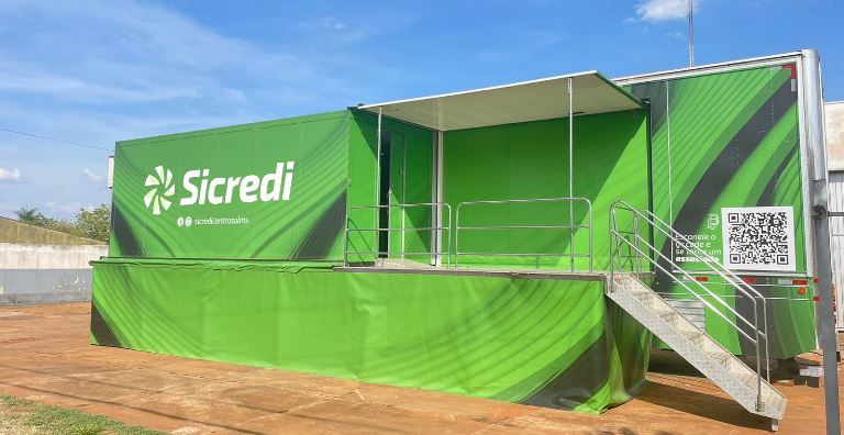 Agência Móvel da Sicredi Centro-Sul MS atende no distrito de Nova Casa Verde