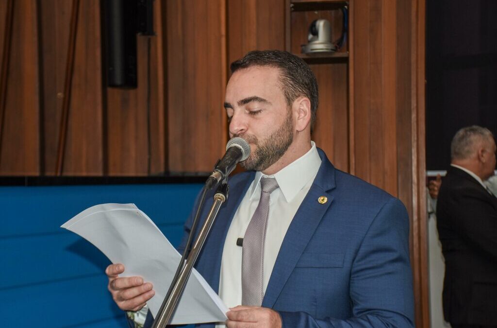 Deputado João César Mattogrosso cobra licença-paternidade de 20 dias para militares de MS