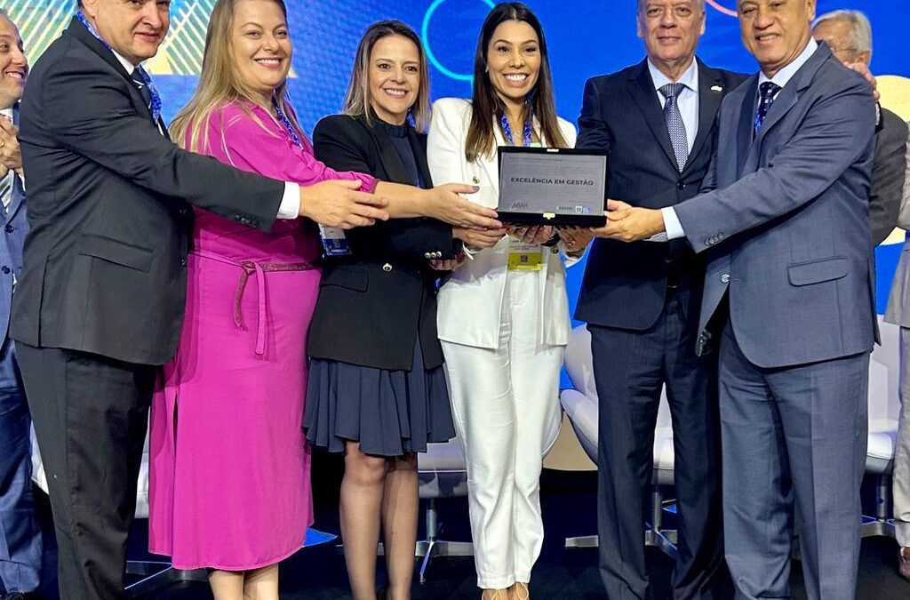 Única no país, Agems recebe prêmio Excelência em Gestão em Congresso Nacional