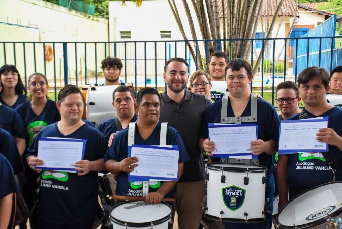 Banda Down Rítmica é homenageada pelo deputado João César Mattogrosso
