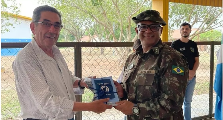 Prefeito Nelson Cintra participa de palestra no âmbito da Operação Pantanal na EMCIM Cláudio de Oliveira