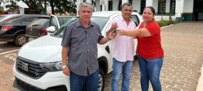 Bela Vista: Prefeito Piti entrega veículo novo para o esporte