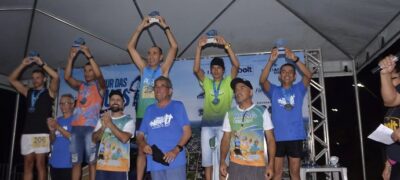 Atleta Elenilson da Silva, vence competição no evento Tour das Águas, em Porto Murtinho