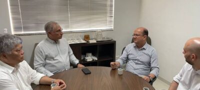 Barbosinha debate cultura do Bicho da Seda com Embrapa