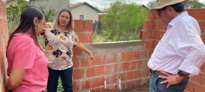 Prefeito Nelson Cintra vistoria obras, participa de ação no PSF Salin Cafure e se reúne com empresário
