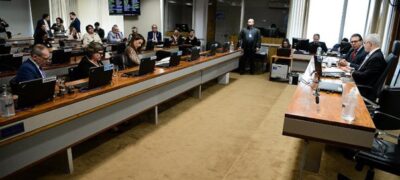 Congresso deve receber proposta para regular direitos de motoboys, diz ministro