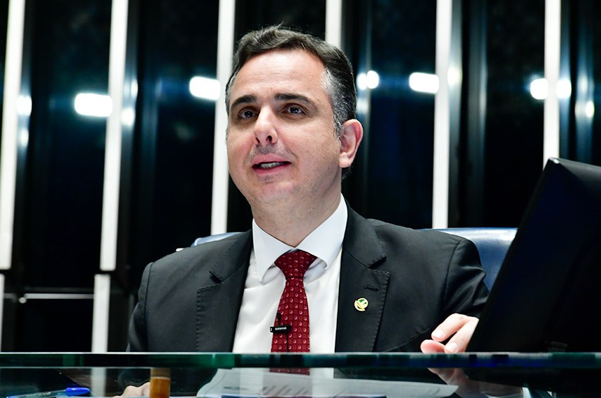 Extinção de multa para advogado que abandona processo penal vai à sanção