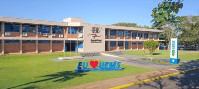 Provas do Vestibular UEMS 2024 ocorrem neste domingo (26)