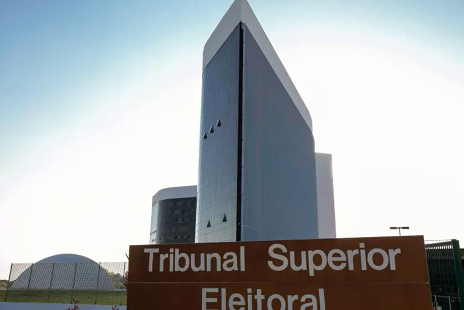 TSE garante no Supremo poderes para combater nas “trincheiras cibernéticas”