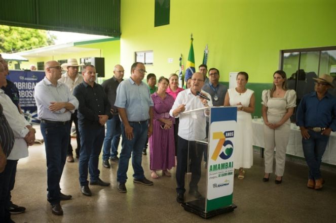 Governo municipalista entrega mais de R$ 16,9 milhões em obras em Amambai