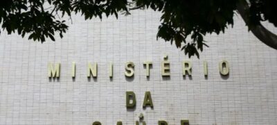 Farmácia Popular vai começar a distribuir absorventes gratuitos em todo o país