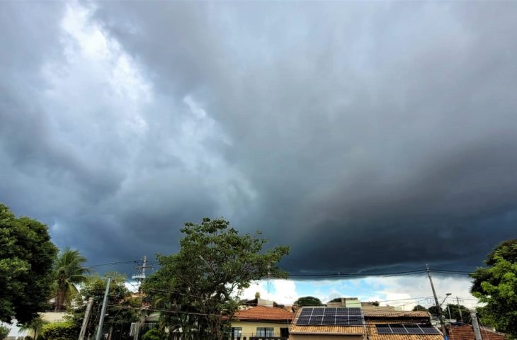 Semana começa com sol, chuvas e temperaturas altas nas regiões Pantaneira, Norte e Sudoeste