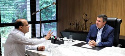 Com projetos e planejamento para 2024, Riedel retoma função e reconhece atuação do vice-governador