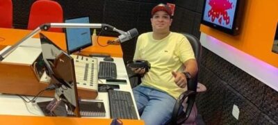 Radialista Daniel Lima lança campanha para arrecadar mochilas e materiais escolares para crianças
