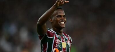 Fluminense vence LDU em jogo com final dramático e conquista Recopa