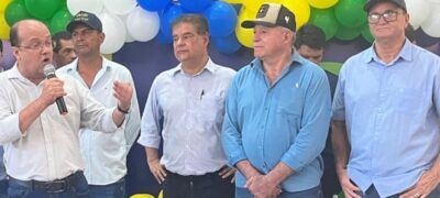 Barbosinha vistoria obras e participa de ato político com Valdir Sartor em Deodápolis