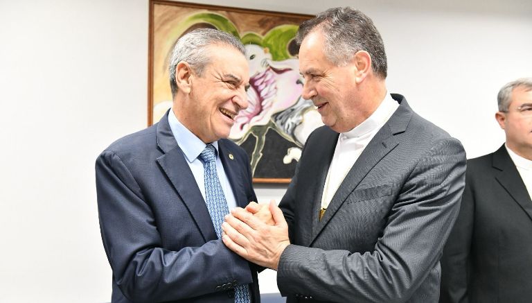 Por proposição de Paulo Corrêa, ALEMS homenageia cardeal Ángel Fernández Artime, décimo sucessor de Dom Bosco