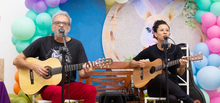 Pop & Poesia, projeto com Ju Souc e Jerry Espíndola, encantam alunos do EJA