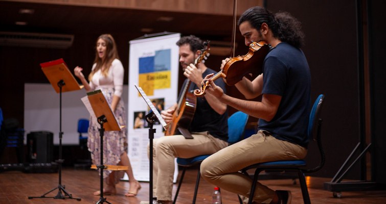 Projeto “Música Erudita nas Escolas” leva repertório clássico a estudantes e idosos
