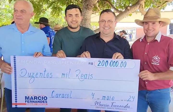 Atendendo pedido de Jonny Dutra, deputado Márcio Fernandes oficializa emenda de R$ 200 mil para Caracol