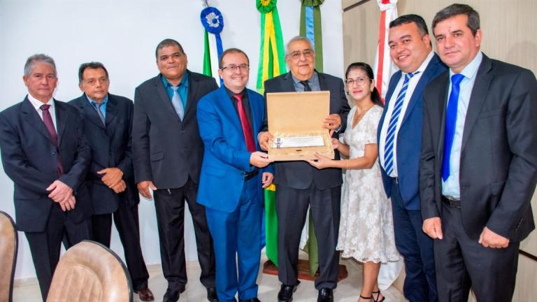 Presidente Jerson Domingos é homenageado pela Câmara Municipal de Bandeirantes