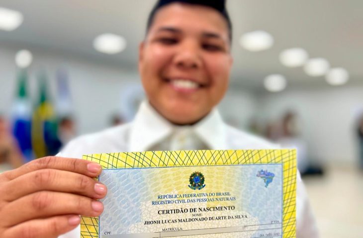 Certidão de nascimento garante cidadania, direitos e renascimento de novas histórias