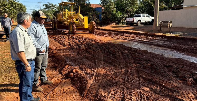 Bela Vista inicia asfaltamento da Rua Alaíde Correia da Silva