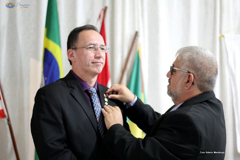 Dr. Alcibíades Amarilla Lopez toma posse como novo Presidente do Rotary de Bela Vista