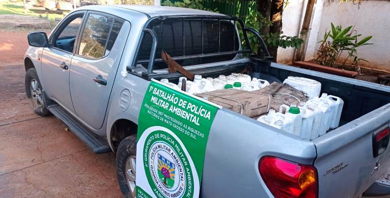 Polícia Militar Ambiental de Jardim/MS autua homem pelo transporte irregular de agrotóxicos vencidos