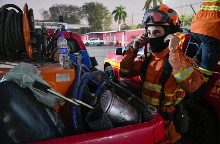 Governo de MS formaliza criação de quadro de oficiais e praças temporários do Corpo de Bombeiros