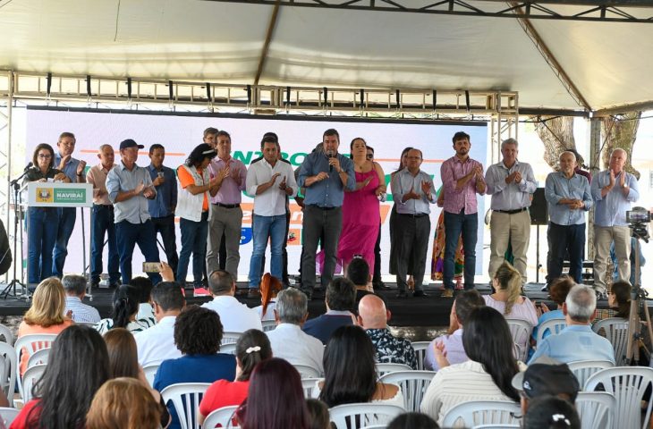 Governo de MS entrega centro de nefrologia e obra de infraestrutura urbana em Naviraí