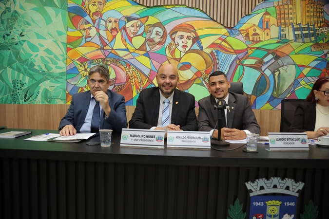 Câmara de Ponta Porã tem formação inédita com cinco partidos na Mesa Diretora