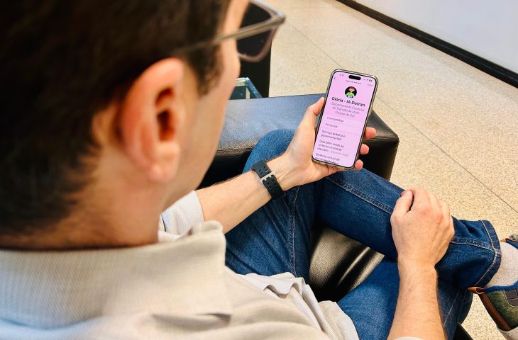 Com linguagem simples e atendimento pelo WhatsApp, Glória aproxima o Detran-MS da população