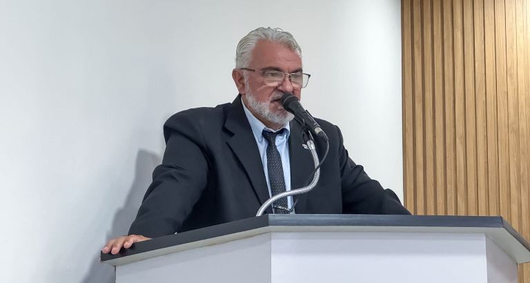 Presidente da Câmara de Antônio João cobra sinalização de ruas