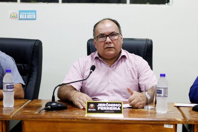 Vereador Jerônimo Ferreira solicita pagamento antecipado de diárias a motoristas