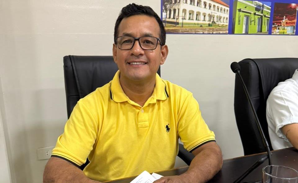 Vereador Fleitas solicita reforma no telhado do ginásio de esportes