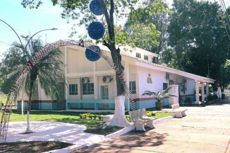 Prefeitura é investigada por suposta cobrança ilegal de salários de professores substitutos