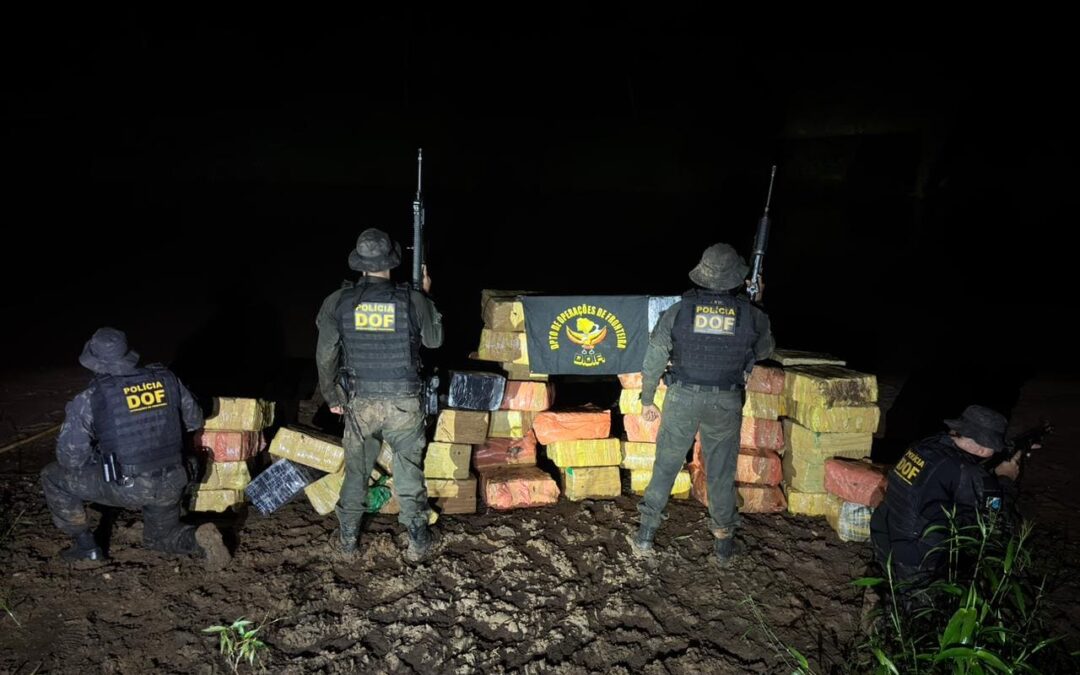 DOF apreende 1,5 tonelada de drogas às margens do Rio Apa