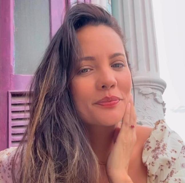 Nataly Moraes recebe mais um prêmio em abril