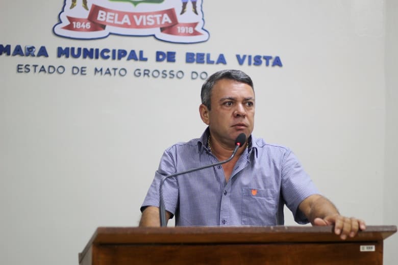 Vereador Geferson Vieira solicita troca de ar-condicionado no CER e na Farmácia Básica