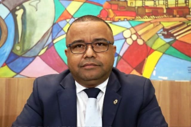 Jelson Bernabé cobra pavimentação e centro de lazer no Residencial Ponta Porã I