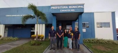 Diretoria do Rotaract Club de Bela Vista visita Prefeito de Caracol